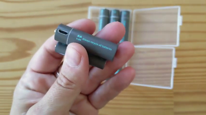 The Pale Blue LiPo Batteries Unboxing